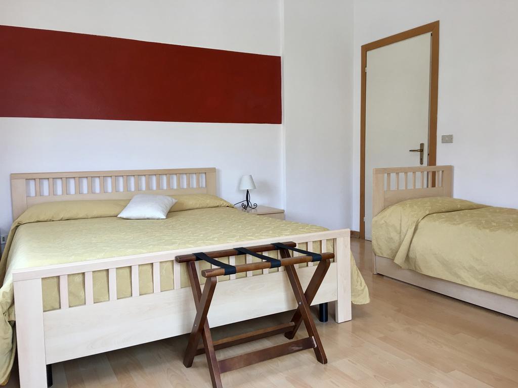 Hotel La Lanterna Garda  Zewnętrze zdjęcie