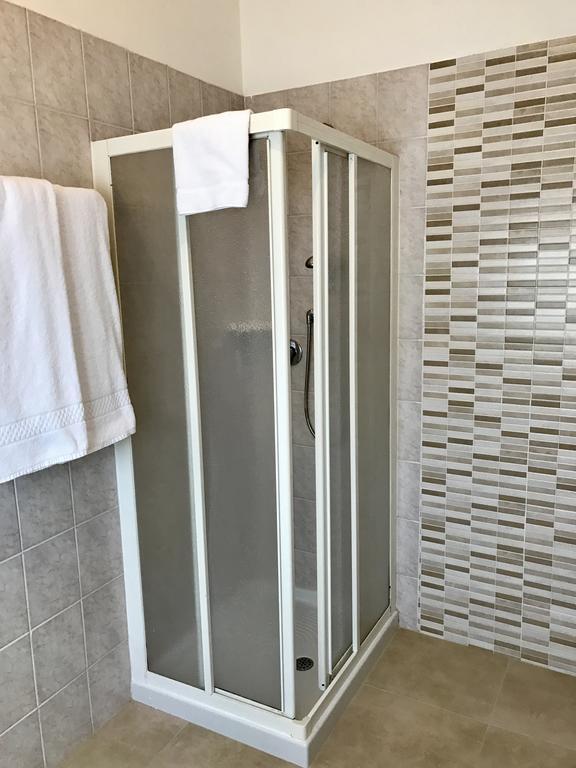 Hotel La Lanterna Garda  Zewnętrze zdjęcie