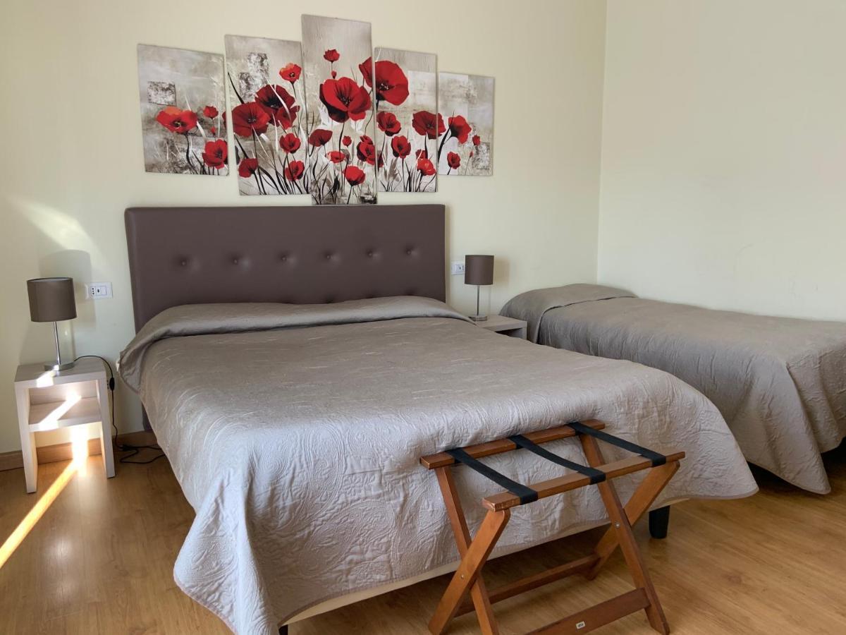 Hotel La Lanterna Garda  Zewnętrze zdjęcie